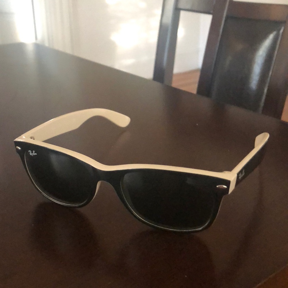 Black/Tan RayBans
